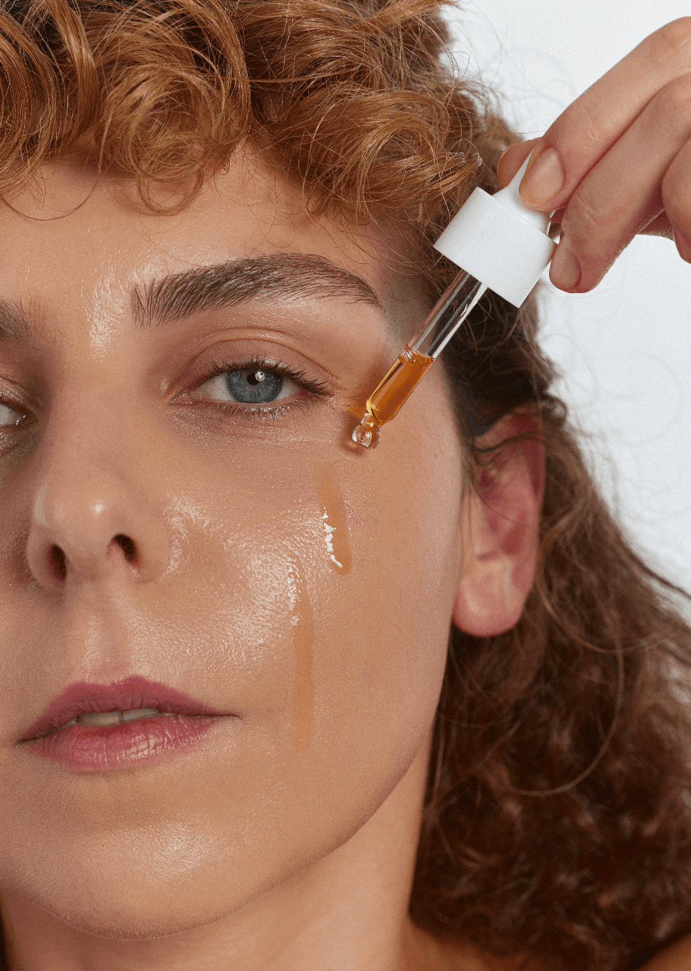 ANTIOXIDANT BRIGHTENING OIL