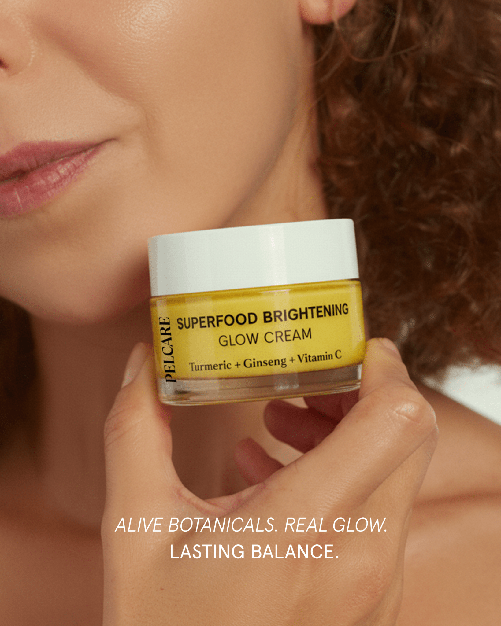 SUPERFOOD BRIGHTENING GLOW CREAM